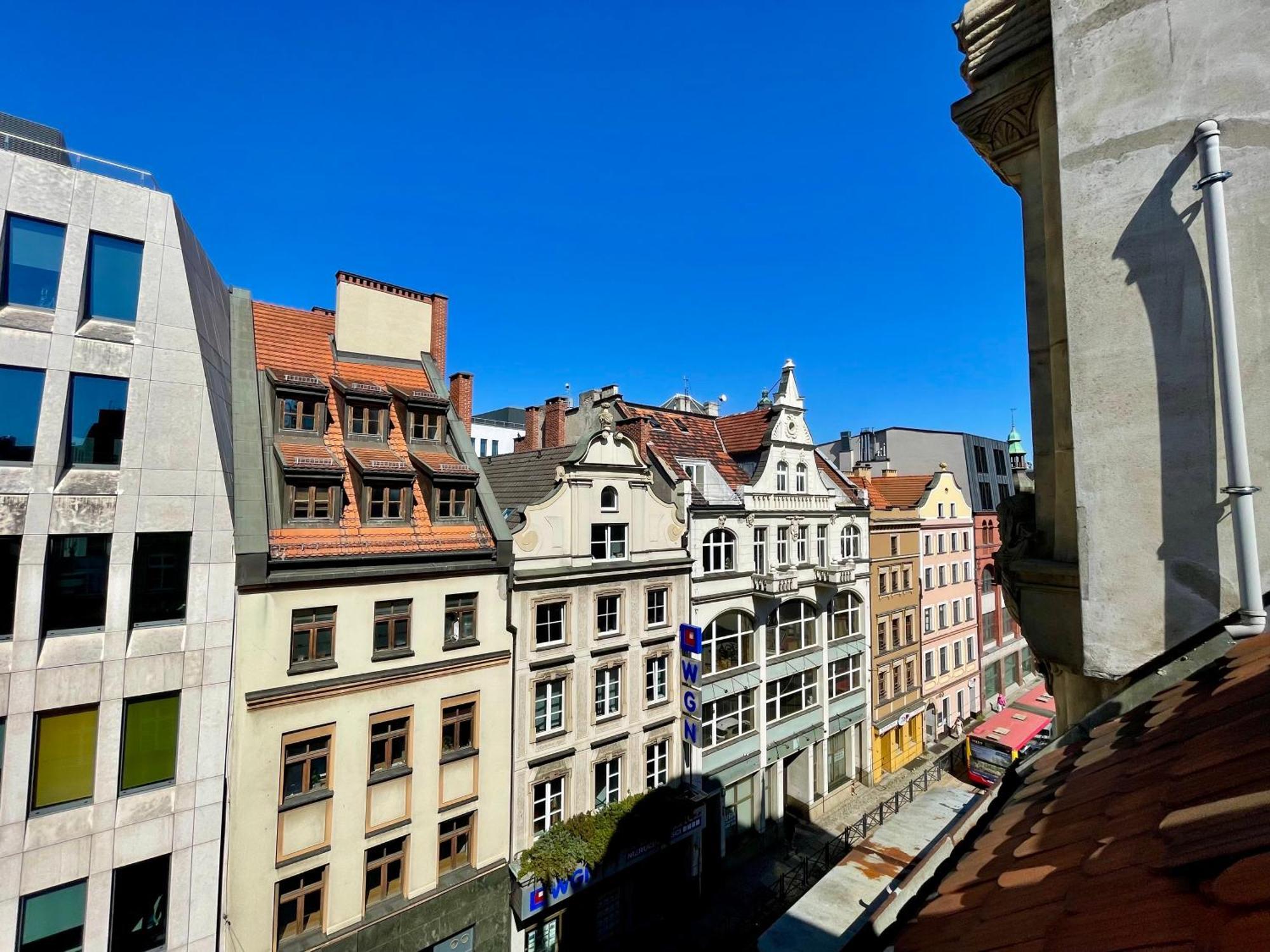 브로츠와프 93 M2 Rynek Kino Na Dachu Self Check-In 아파트 외부 사진